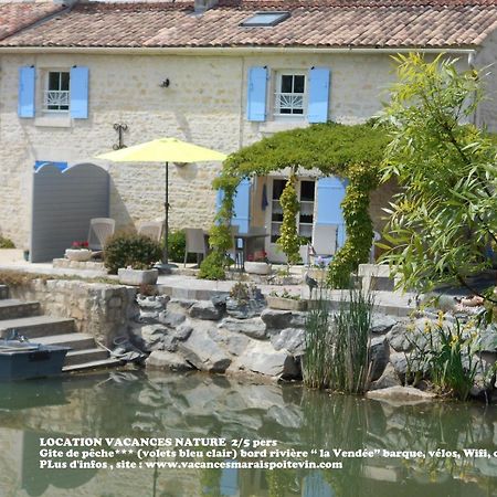 Marais Poitevin Bord Riviere Peche ,Barque, Velos, Wifi, Linge, Cheminee, Cuisine, Terrain De Boules La Taillee Buitenkant foto